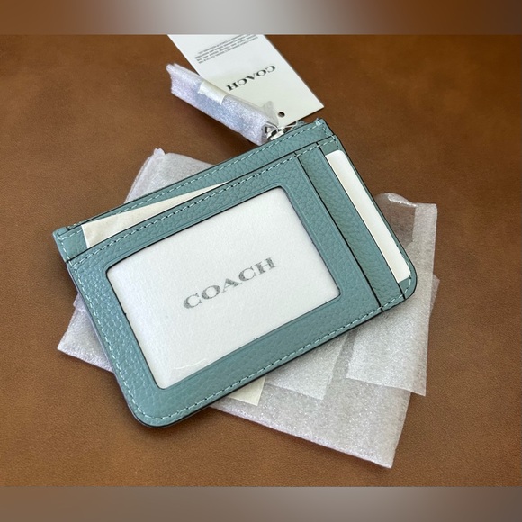 Coach mini skinny ID case - Picture 4 of 10